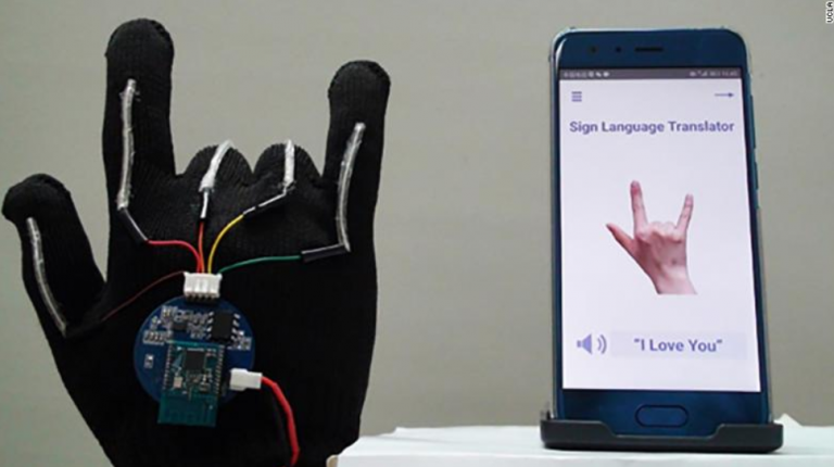 gloves that translate sign language